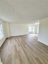 7221 Oakmere Ct in Richmond, VA - Building Photo - Building Photo