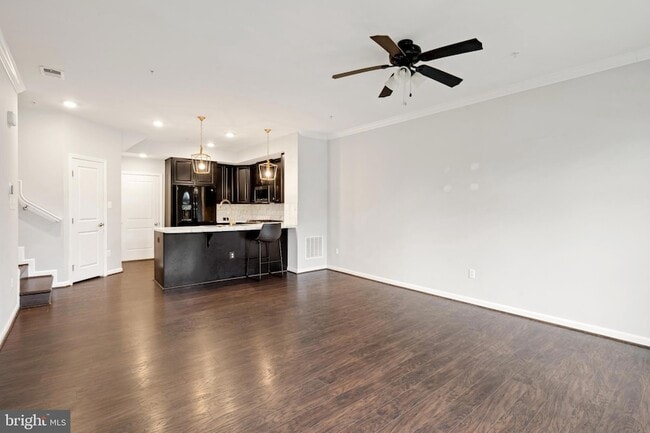 5822 Oakdale Vlg Rd in Ijamsville, MD - Building Photo - Building Photo