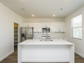 20177 W Thomas Rd in Buckeye, AZ - Foto de edificio - Building Photo