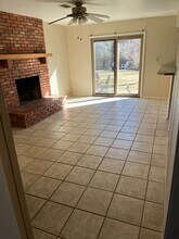 7330 Mt Meeker Rd in Longmont, CO - Foto de edificio - Building Photo