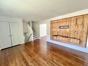 4705 Radcliff Rd in Raleigh, NC - Building Photo - Building Photo
