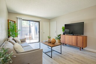 Metro 3610 Apartments in Riverside, CA - Building Photo - Building Photo