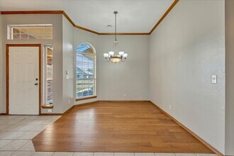 405 NW 142nd Cir in Edmond, OK - Building Photo - Building Photo