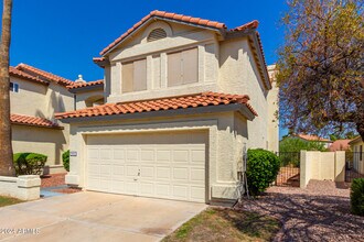9611 S 50th St in Phoenix, AZ - Building Photo - Building Photo