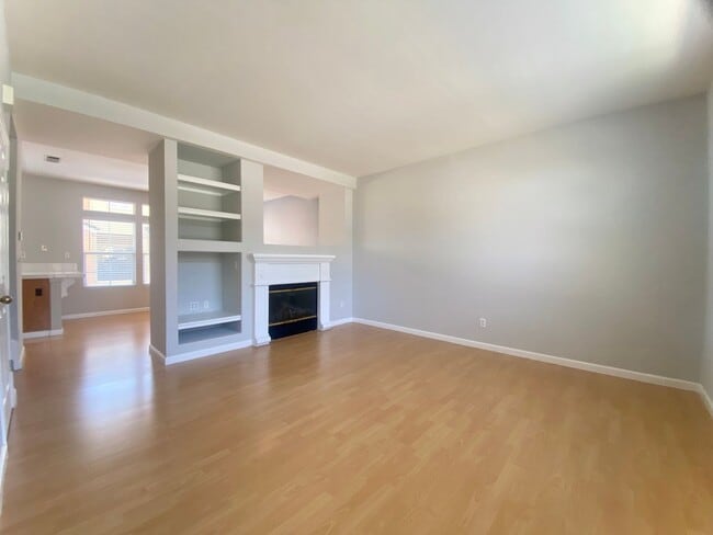 3449 Gilman Common in Fremont, CA - Building Photo - Building Photo