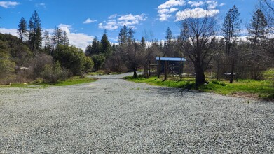 25675 CA-49 in Nevada City, CA - Building Photo - Building Photo