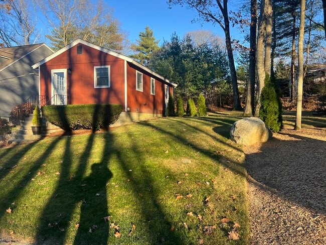 5 2nd Rd in Hopkinton, MA - Building Photo - Building Photo