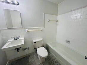2548 Seneca Ave in Fort Pierce, FL - Building Photo - Building Photo