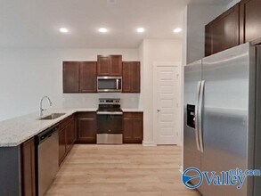 6102 Taramore Ln NW in Huntsville, AL - Building Photo - Building Photo