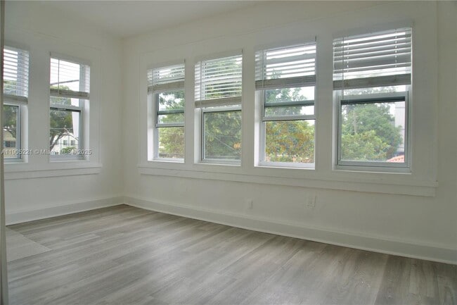 property at 501 SW 6th Ct