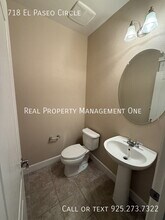 718 El Paseo Cir in Walnut Creek, CA - Building Photo - Building Photo