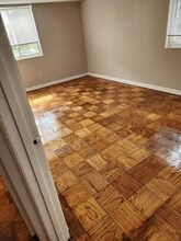 3030 30th St SE, Unit 212 in Washington, DC - Building Photo - Building Photo