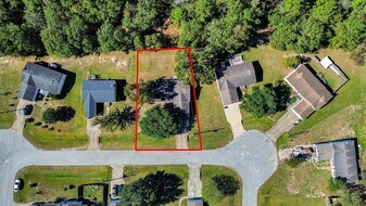 16338 Hill Country Ct in Conroe, TX - Building Photo