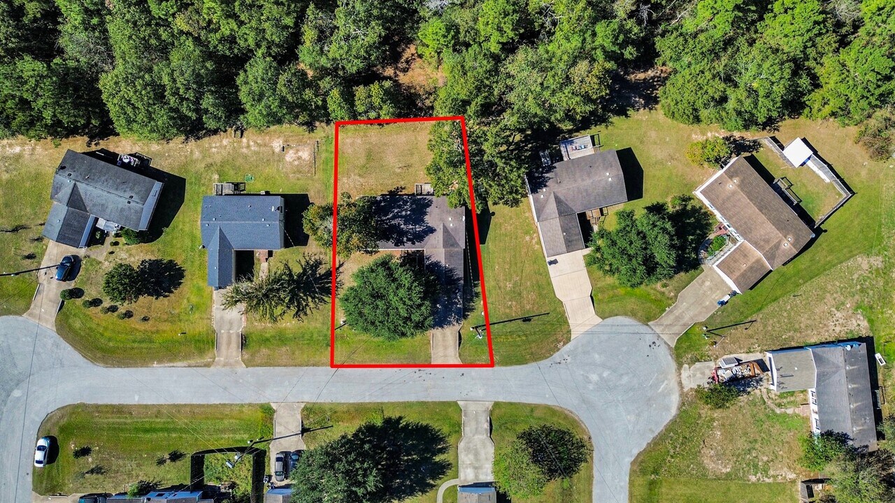 16338 Hill Country Ct in Conroe, TX - Building Photo