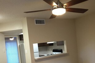 401 Woodward St Apartments