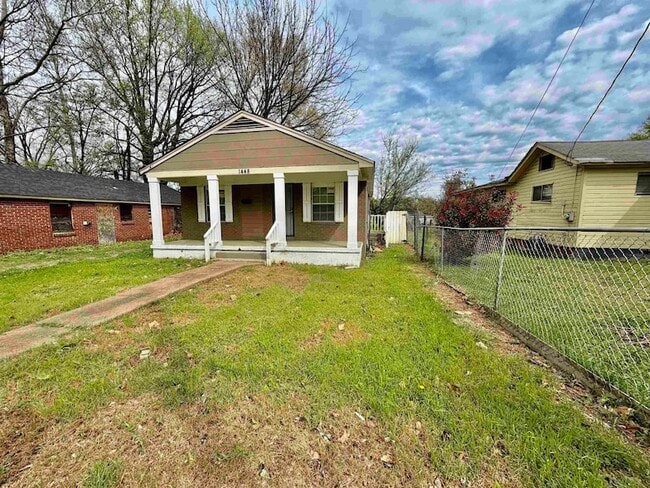 1448 Menager Rd in Memphis, TN - Building Photo - Building Photo