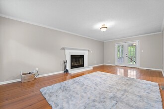 4457 Eagles Nest Dr in Winston-Salem, NC - Building Photo - Building Photo