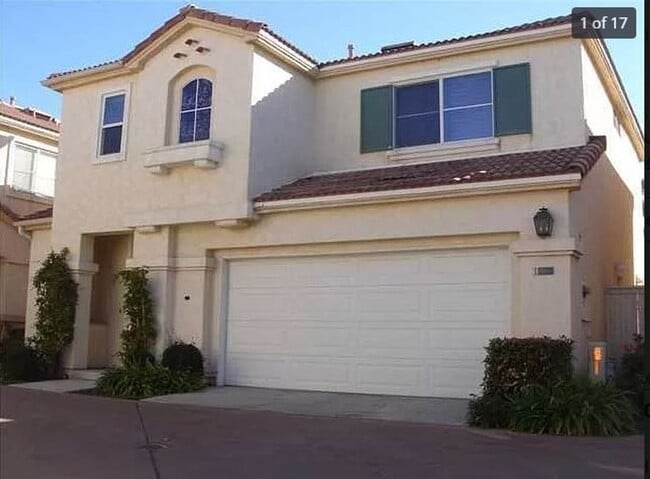 property at 1205 Calle Tesoro