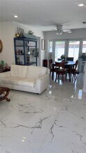 2345 NW 182nd Terrace in Miami Gardens, FL - Building Photo - Building Photo