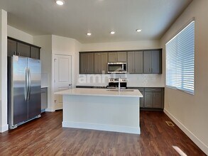 3921 Wyedale Wy in Colorado Springs, CO - Building Photo - Building Photo