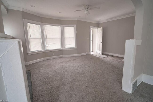 3652 E 151st St in Cleveland, OH - Building Photo - Building Photo