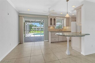 1200 Hilltop Dr in Naples, FL - Building Photo - Building Photo