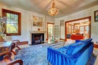 1105 Larchmont Crescent in Norfolk, VA - Building Photo - Building Photo
