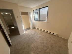 9131 Capella Dr in Burnaby, BC - Building Photo - Building Photo