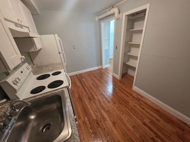 3288 Franklin Ave in Millbrook, NY - Building Photo - Building Photo