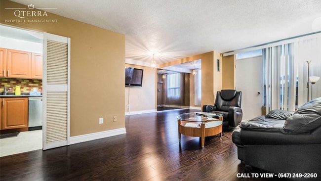 property at 5 Shady Golfway