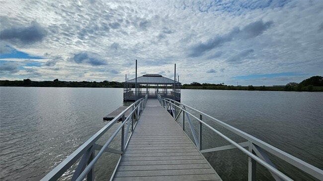 property at 3210 Settlement Dr