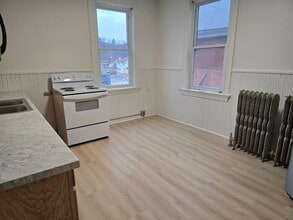 499 E High St in Kittanning, PA - Building Photo - Building Photo