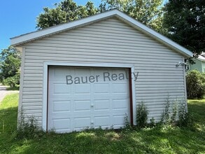 320 Dorchester St in Ashland, OH - Building Photo - Building Photo