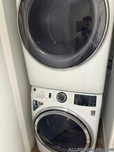 1079 Commonwealth Ave in Boston, MA - Building Photo - Building Photo