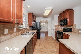 100 Village Springs Cove in Springville, AL - Foto de edificio - Building Photo