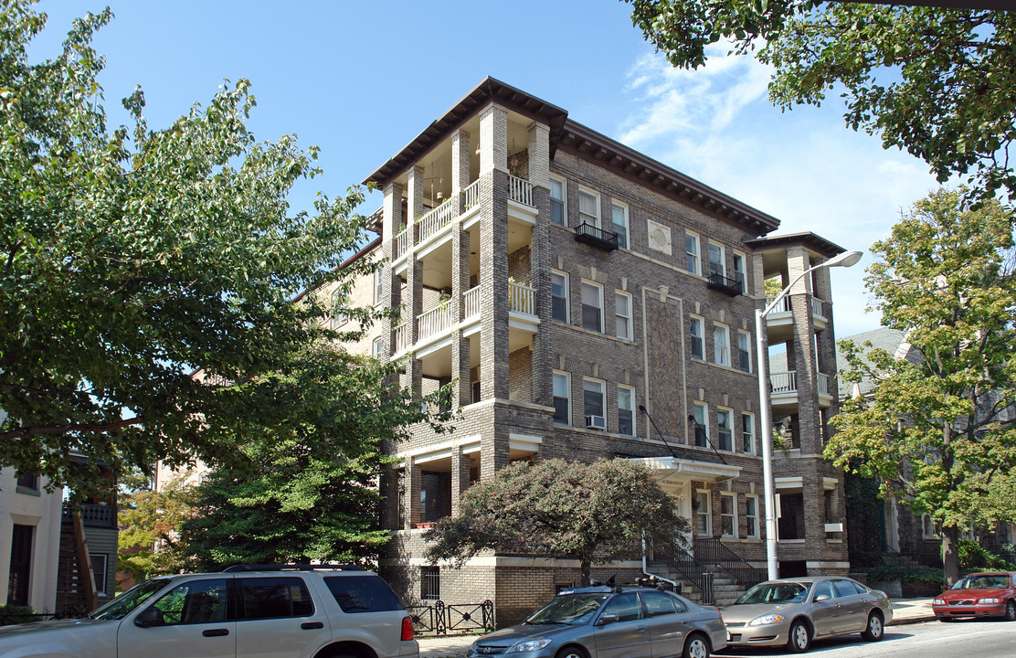 Normandie Apartments in Baltimore, MD - Building Photo