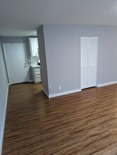 7014 Lanewood Ave in Los Angeles, CA - Building Photo - Building Photo
