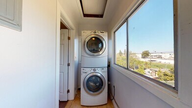 Freshly renovated Boyle Heights home with in Los Angeles, CA - Building Photo - Building Photo