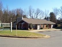 Pine Ridge Apartments in Louisa, VA - Building Photo