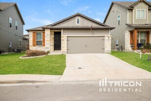 13307 Badlands Bnd in Saint Hedwig, TX - Building Photo