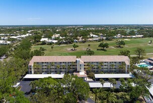 1015 Wexford Blvd in Venice, FL - Building Photo