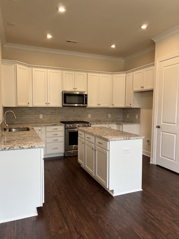 156 Heathbrook Ln in Marvin, NC - Building Photo - Building Photo