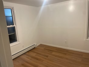 105 Warren St in Paterson, NJ - Building Photo - Building Photo