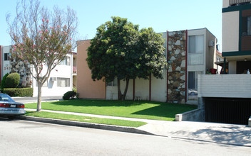 344 W Doran St in Glendale, CA - Building Photo - Building Photo