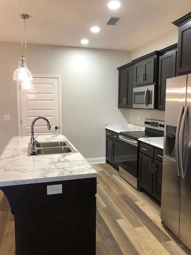 6100 Edith Stephens Dr in Panama City, FL - Building Photo - Building Photo