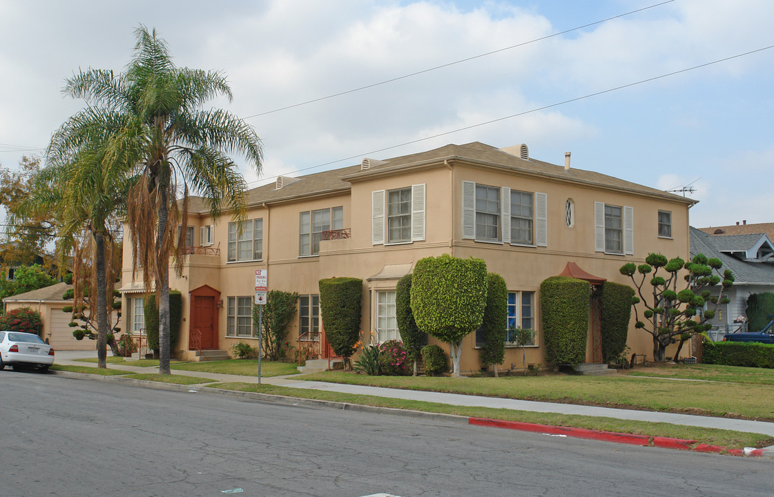 3401-3403 W 17th St in Los Angeles, CA - Building Photo