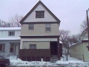 2868 N 27th St in Milwaukee, WI - Building Photo