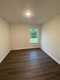 1423 Morse St photo'