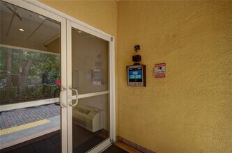 316 8th St S in St. Petersburg, FL - Building Photo - Building Photo