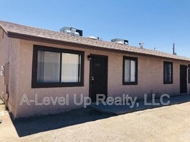 1503 N Riverview Blvd in Tucson, AZ - Building Photo